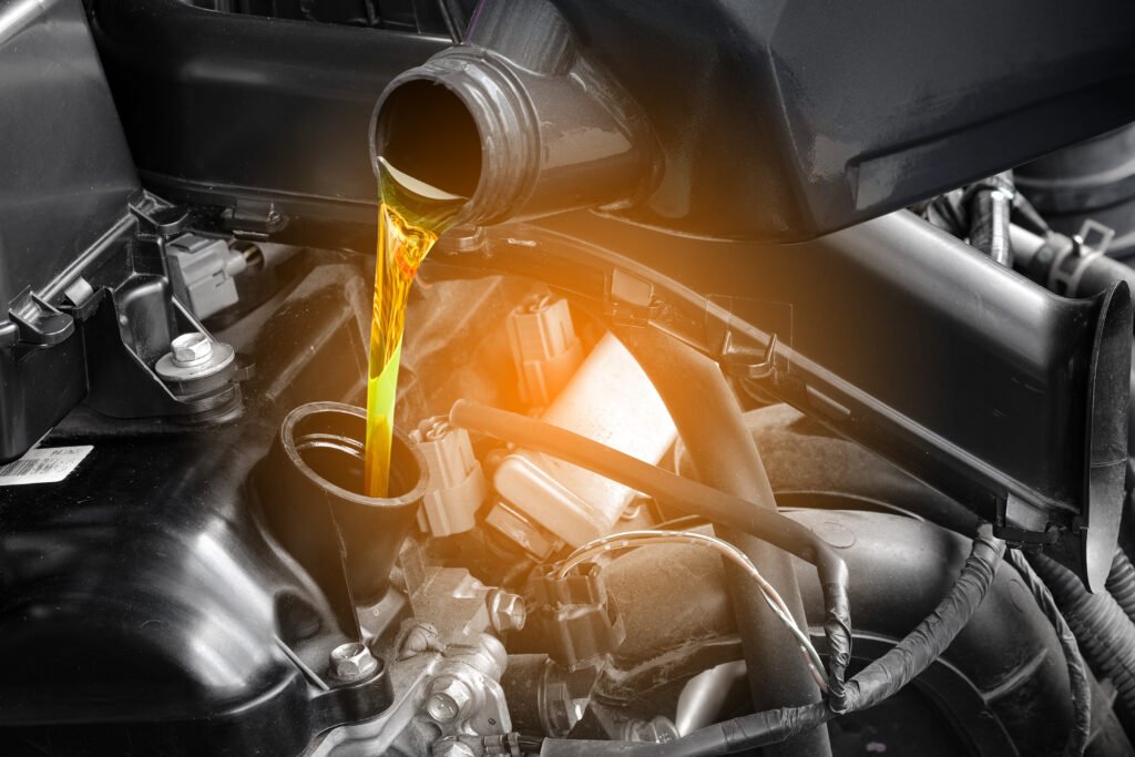 DC LUBRICANTS supply high quality Engine Oil